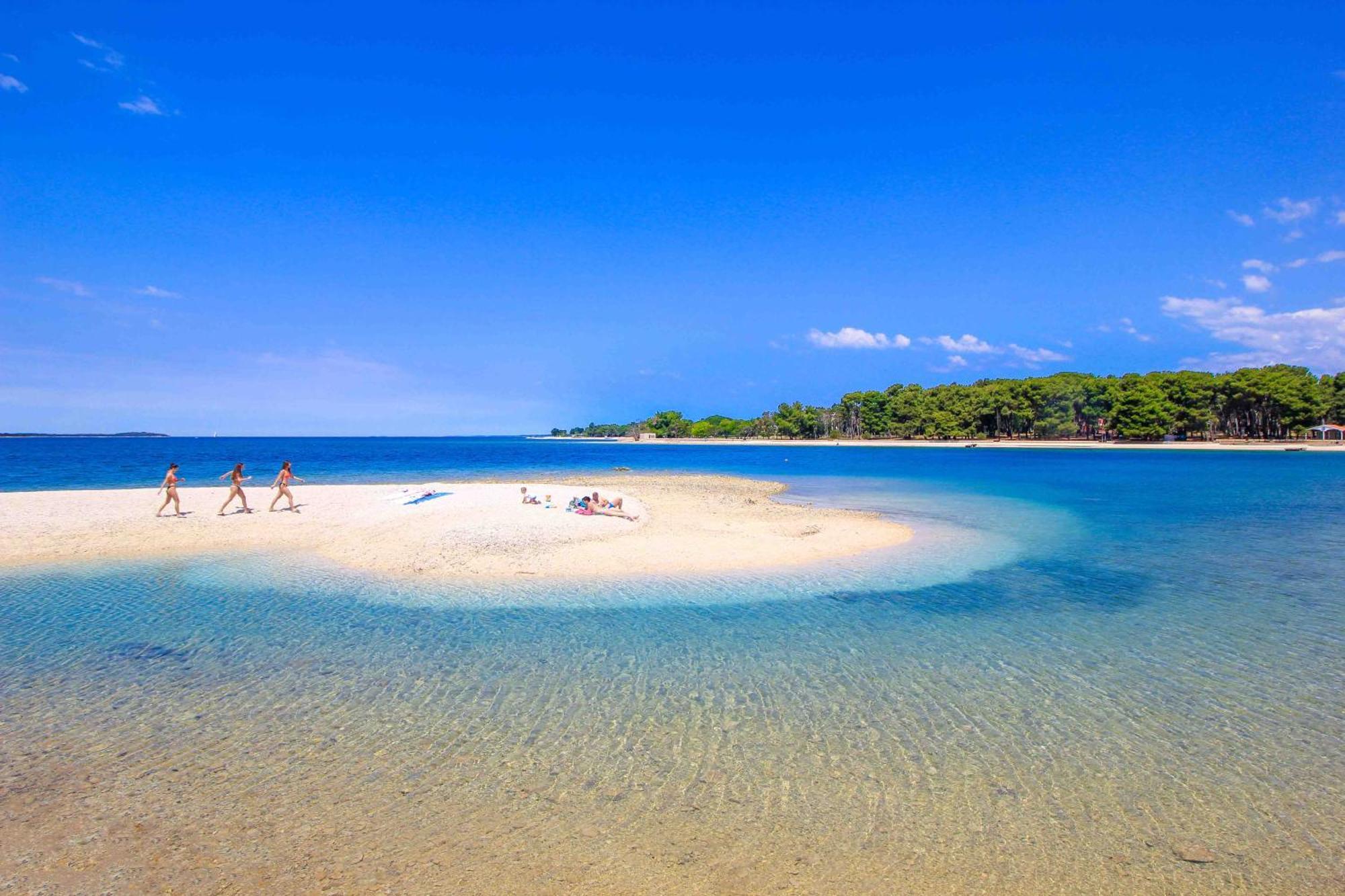 House For Rent Ulika Βίλα Valbandon Εξωτερικό φωτογραφία